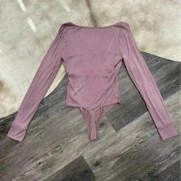 Free People Intimately Women Medium Bodysuit Long Sleeve Scoop Neck Purple - Picture 4 of 5